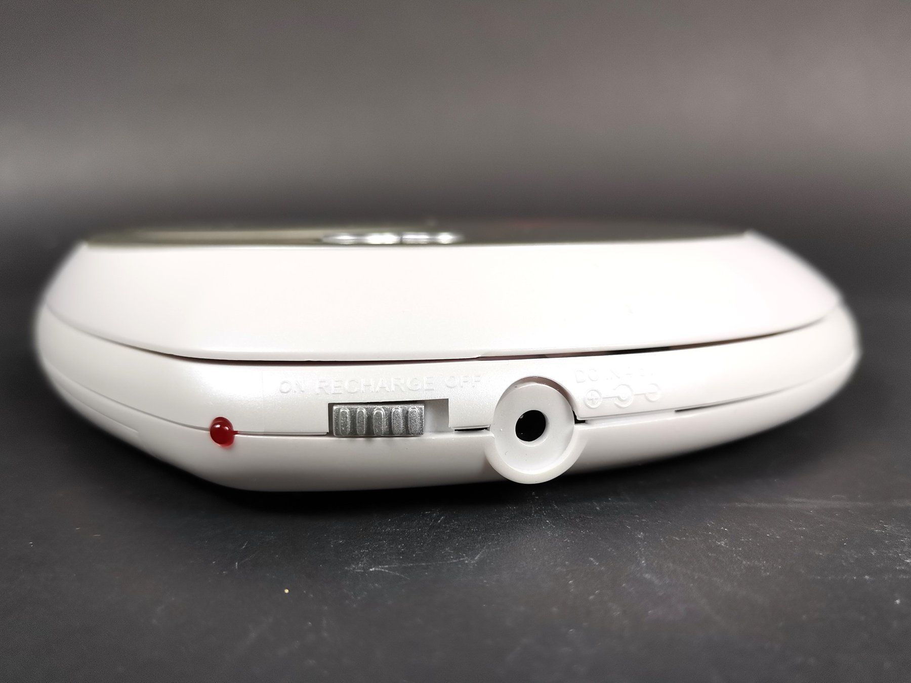 Durabase Tragbarer Mediaplayer: DURABASE Portabler CD-Player – Gebraucht aus Schaffhausen von Restwert_SH 4