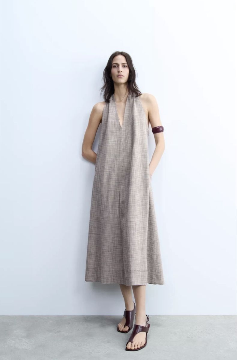 Kleider: Neckholder-Midikleid M/Robe midi dos nu M – Neu und originalverpackt aus Veyras von ValClasse