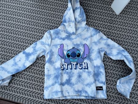 Disney Stitch Hoodie, Gr. 158-164, Top Zustand für den Winte