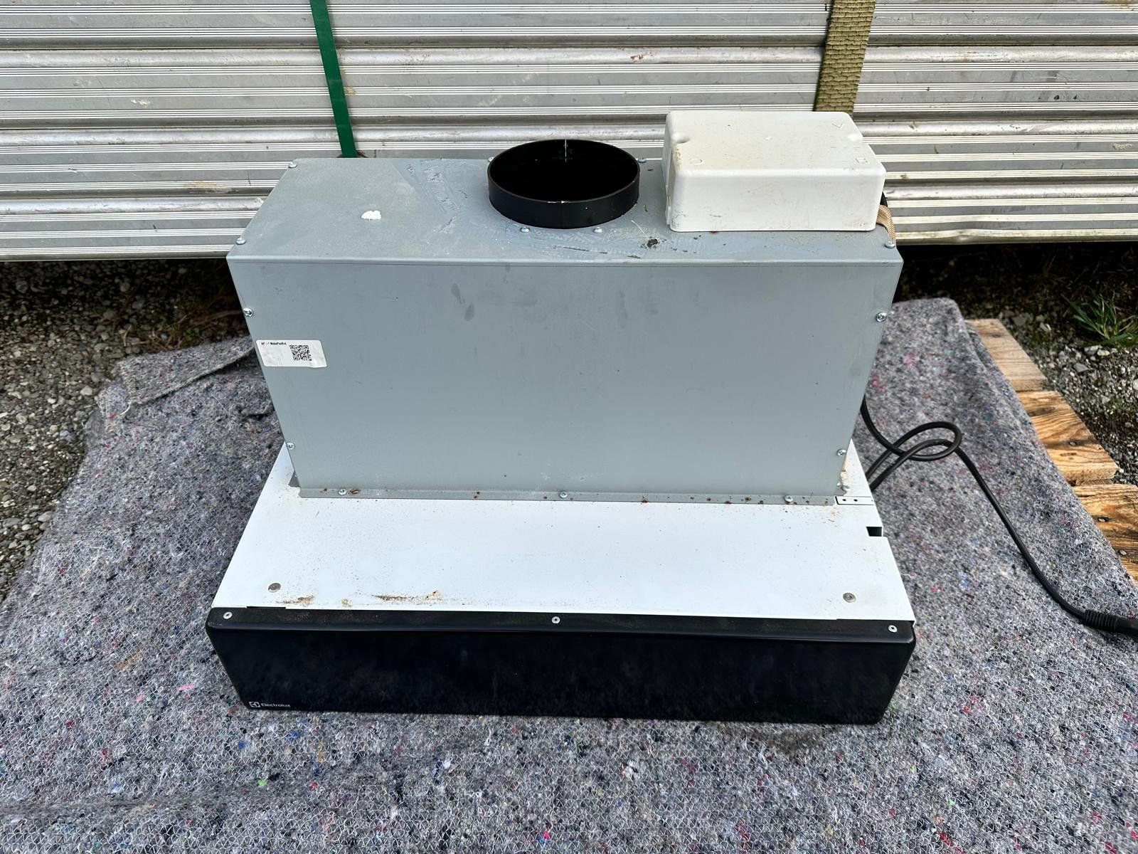 Electrolux Cappe di aspirazione: Dunstabzugshaube Electrolux – Usato da Spreitenbach venduto da Space_X 3