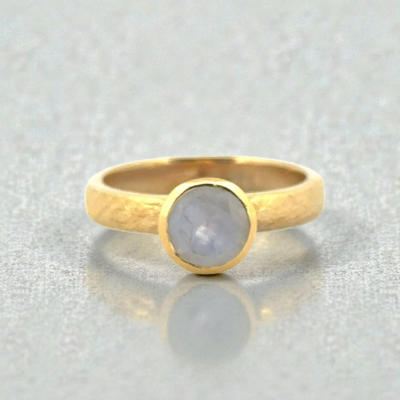 Olga Ribler Anelli: Feiner Ring 925 Sterling Silber mit Mondstein Grösse 58 – Nuovo (secondo la descrizione) da Luzern venduto da Schmuckoutlet 3