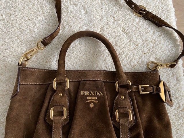 Prada Borse da donna: Prada shoulder/cross body bag – Usato da Dallenwil venduto da ZD2019 6
