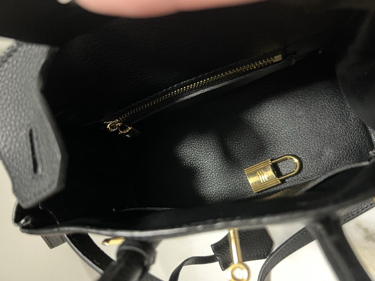 Borse da donna: schwarze Handtasche – Nuovo e nell'imballaggio originale da Beromünster venduto da sim_567j 2
