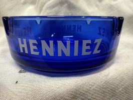 Henniez aschenbecher glas