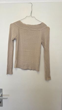 trendiger Pullover aus weichem Rippstrick von Rinascimento