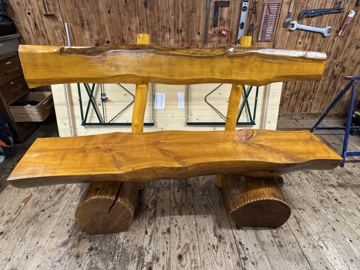 Panchine: Holzbank – Nuovo (secondo la descrizione) da Attiswil venduto da 020050