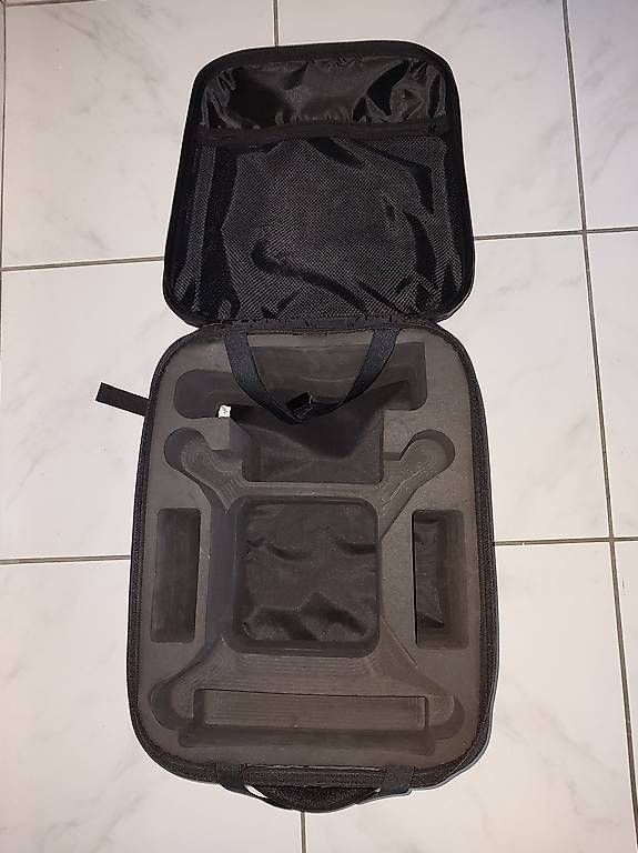 DJI Camcorder: DJI Phantom 3 mit Zubehör und Rucksack – Gebraucht aus Egg SZ von kaelin8847 2