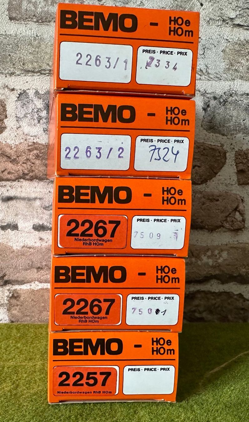 Bemo Modellini di ferrovie: Bemo RHB 5 Flachwagen – Nuovo (secondo la descrizione) da Pfaffnau venduto da Rex2603 1