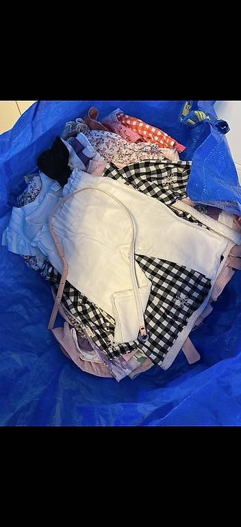 Lotti & Set di vestiti: Mädchen Kleider 2-3 jahren – Nuovo e nell'imballaggio originale da Bülach venduto da Cansuu 1