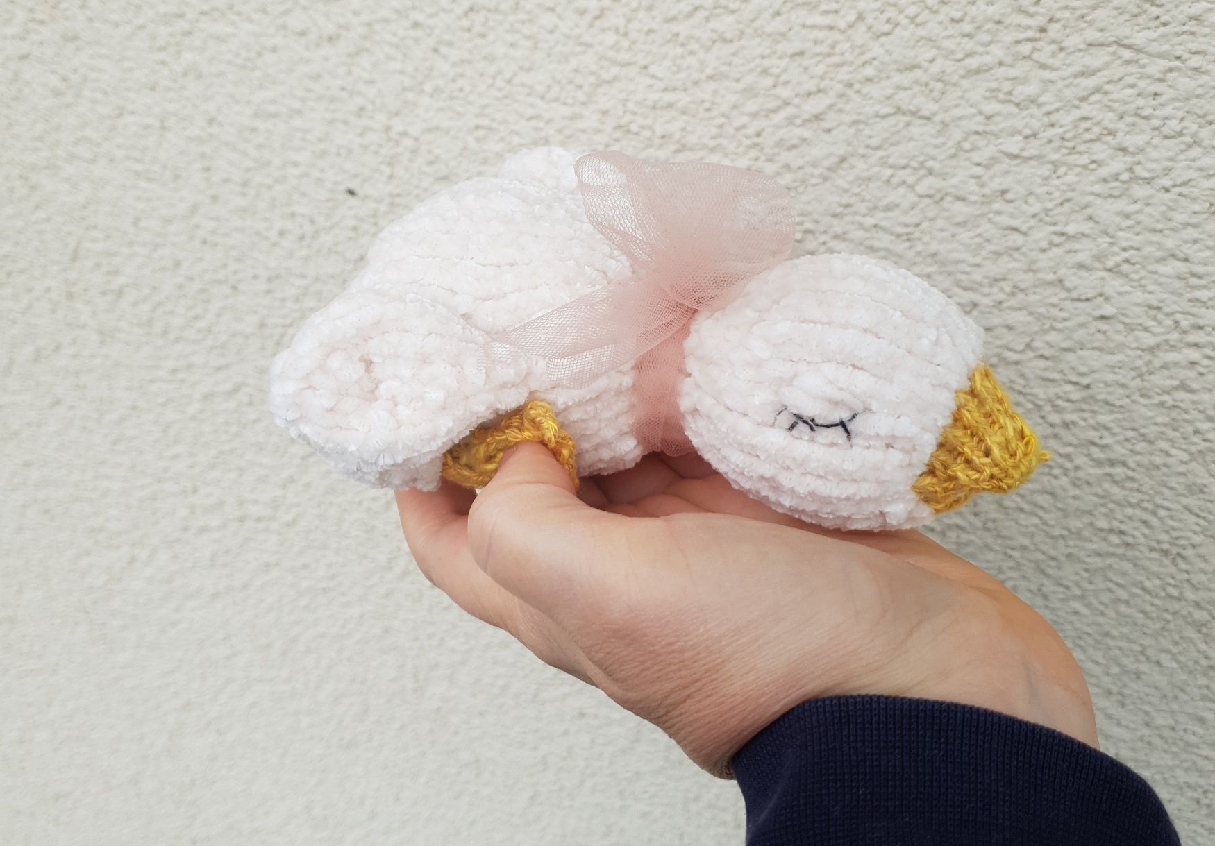 Tutte le decorazioni: Handgestrickten Gans OOAK Dekor circa 16 cm – Nuovo (secondo la descrizione) da Gelterkinden venduto da Macrameed 1