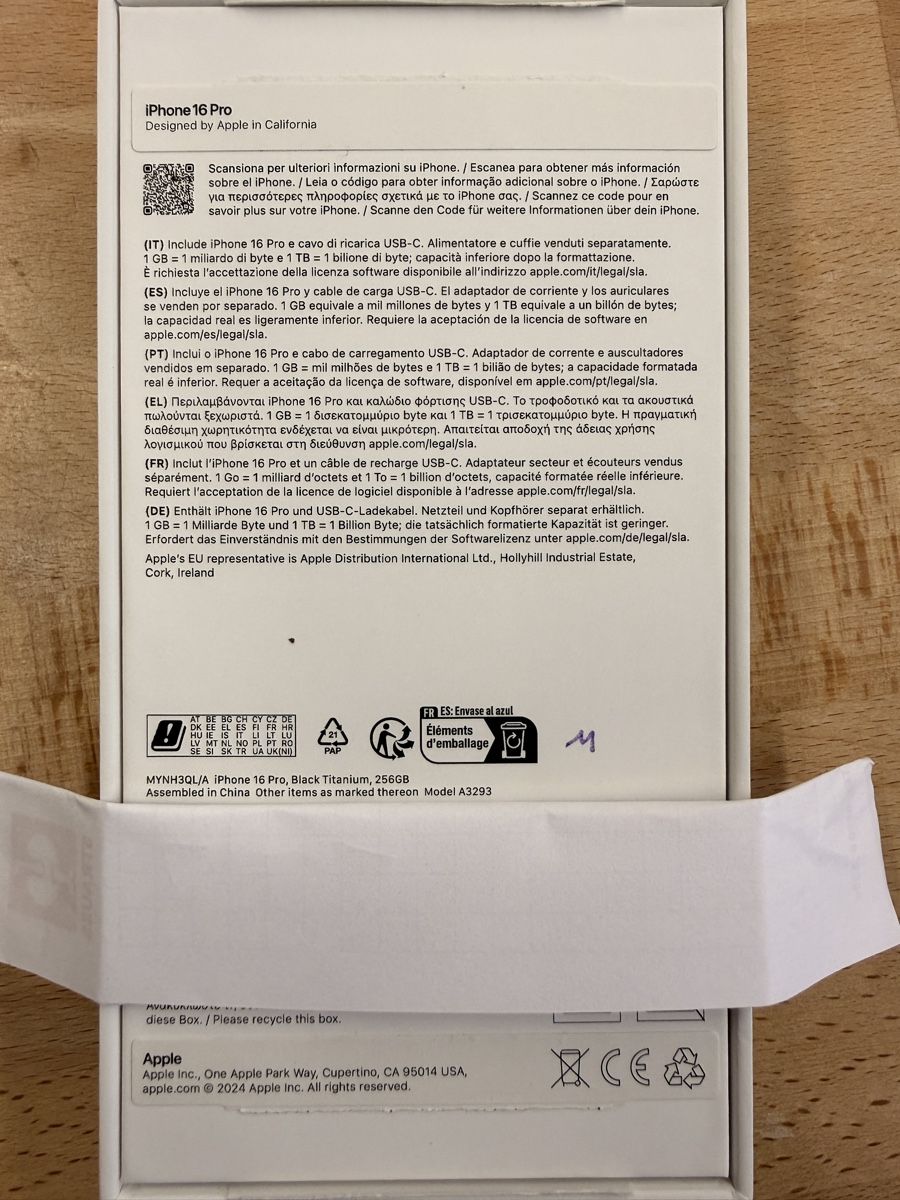 Apple Telefoni cellulari / Smartphones: I Phone 16 Pro 256 GB Black Titanium – Nuovo (secondo la descrizione) da Diessbach b. Büren venduto da babs92 7