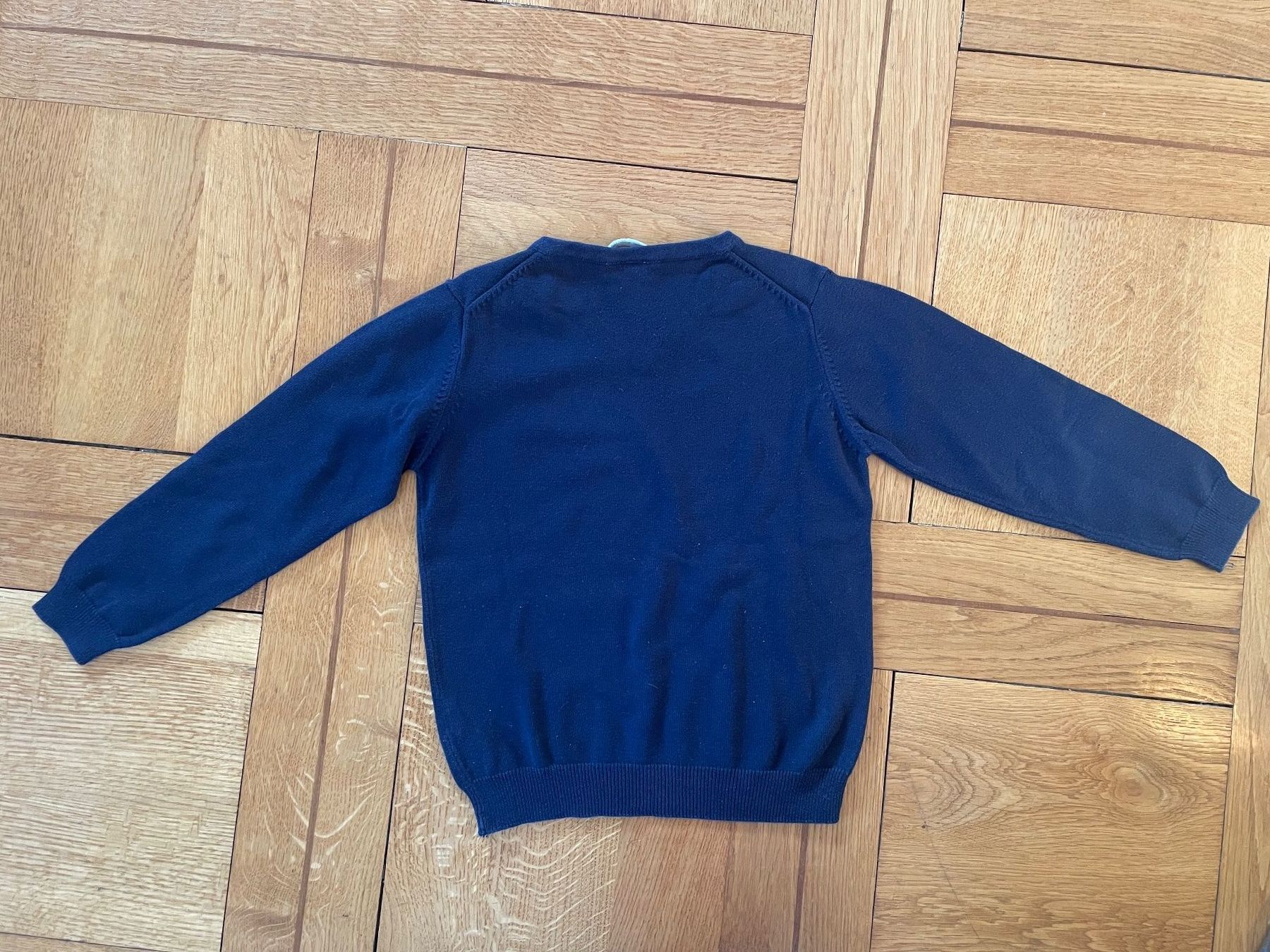 Zara Pullover & Sweatshirts: Pullover Gr.110 – Gebraucht aus Genève von Livsonman 1