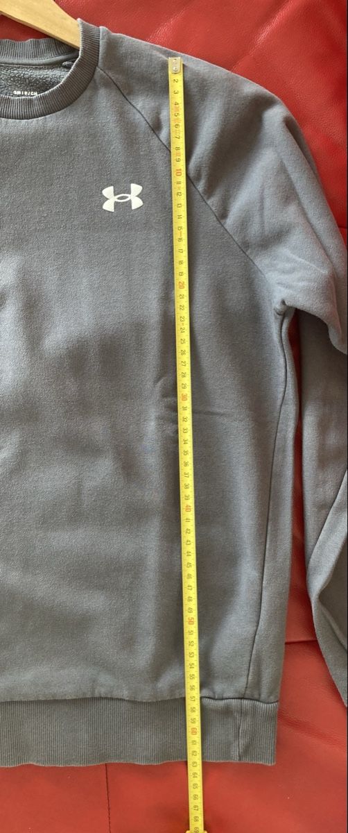 Under Armour Maglioni & Felpe: Pull Under Armour gris, taille S – Usato da Chêne-Bougeries venduto da GiovannaDiLoreto 6