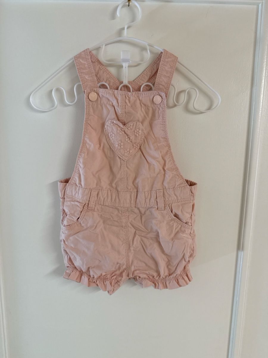 C&A Pagliaccetti: Kurze Latzhose von c&a Gr80  – Usato da Bettwiesen venduto da Maori6
