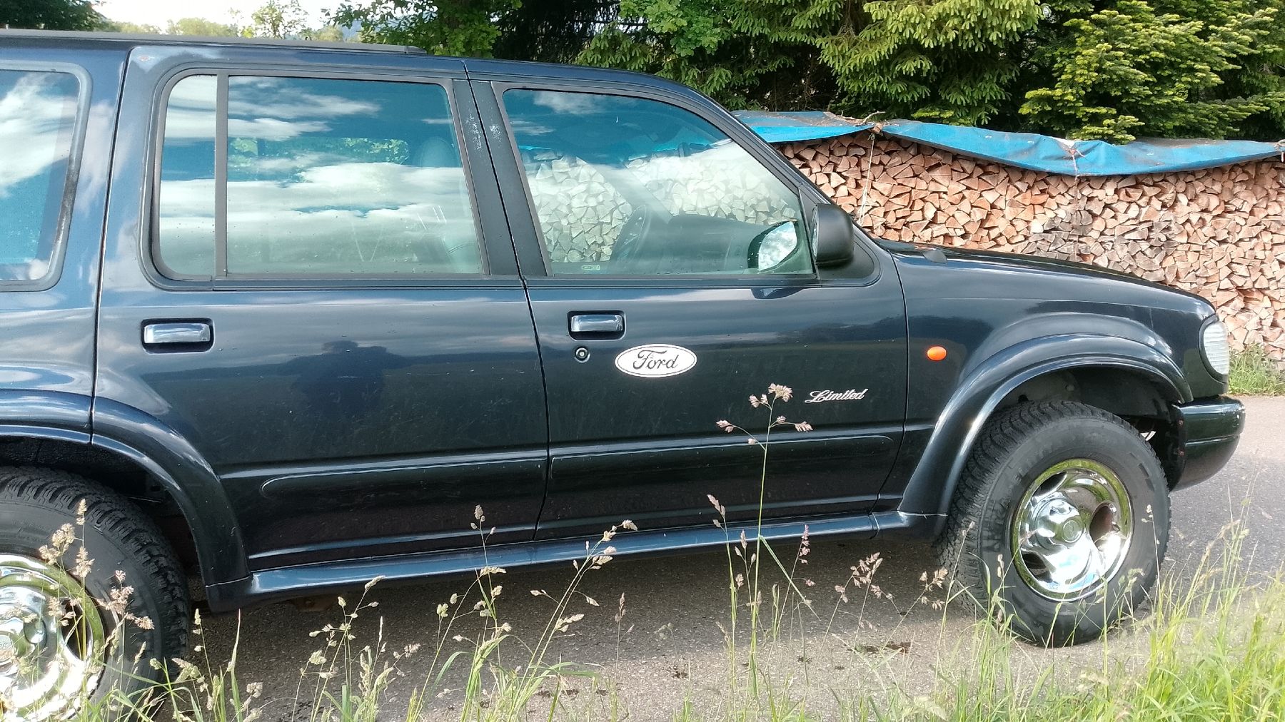 Ford Autos: Ford Explorer 4.0 4x4 Limited, JG 1999 – Gebraucht aus Eschenbach SG von sternen4 6