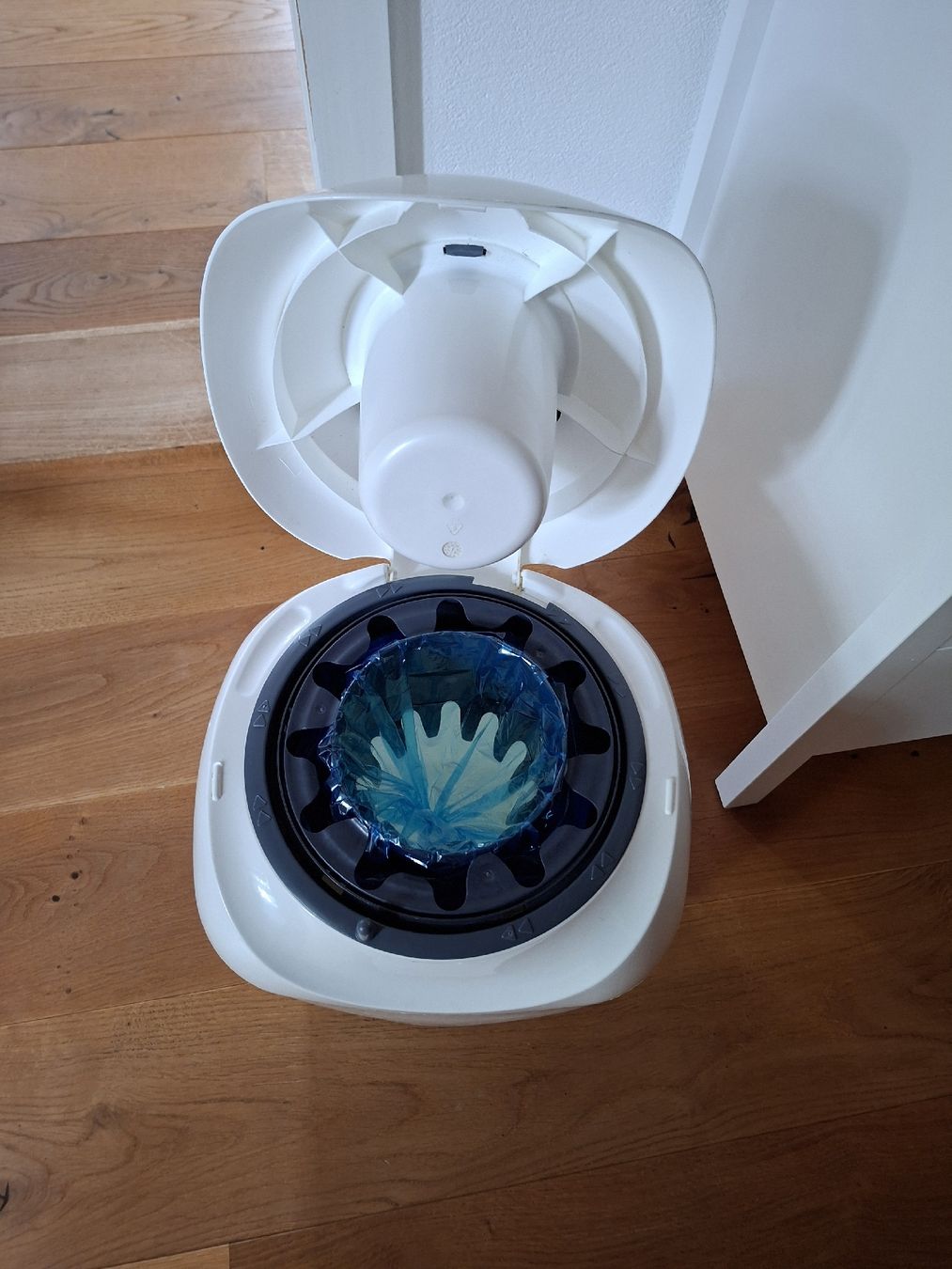 Tommee Tippee Cestini per rifiuti: Windeln / Abfalleimer Sangenic – Usato da hölstein venduto da naggi_360 1