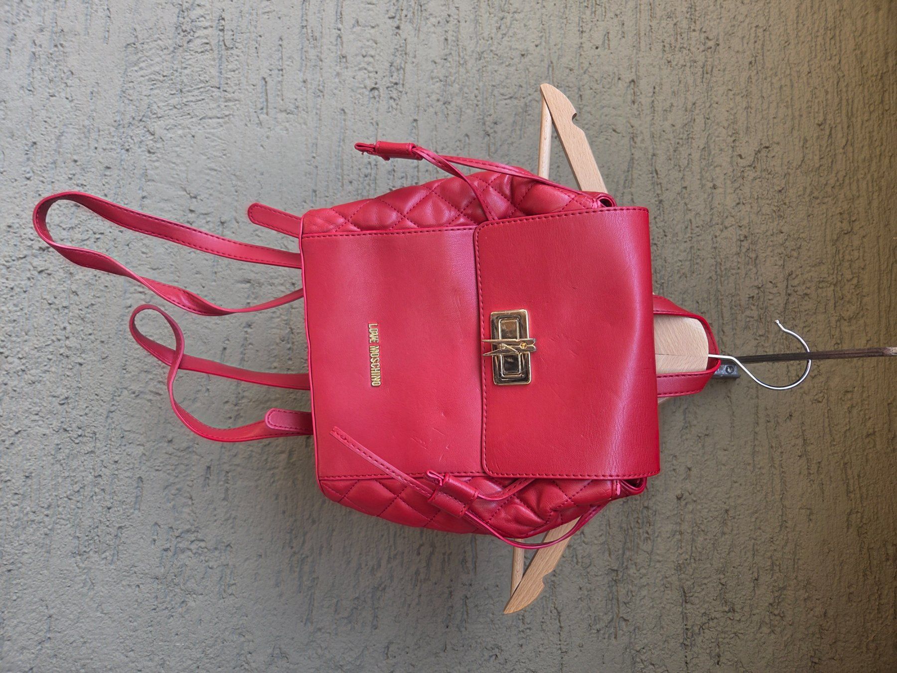 Moschino Zaini: Love Moschino Kleiner Rucksack – Usato da Zug venduto da Pizzalala