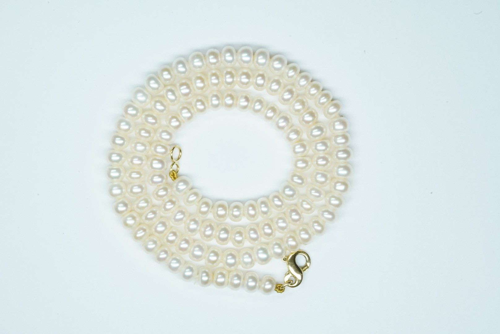Catenine: Perlenkette mit 18k Gelbgoldverschluss – Usato da Bülach venduto da Re-Jewelled 1