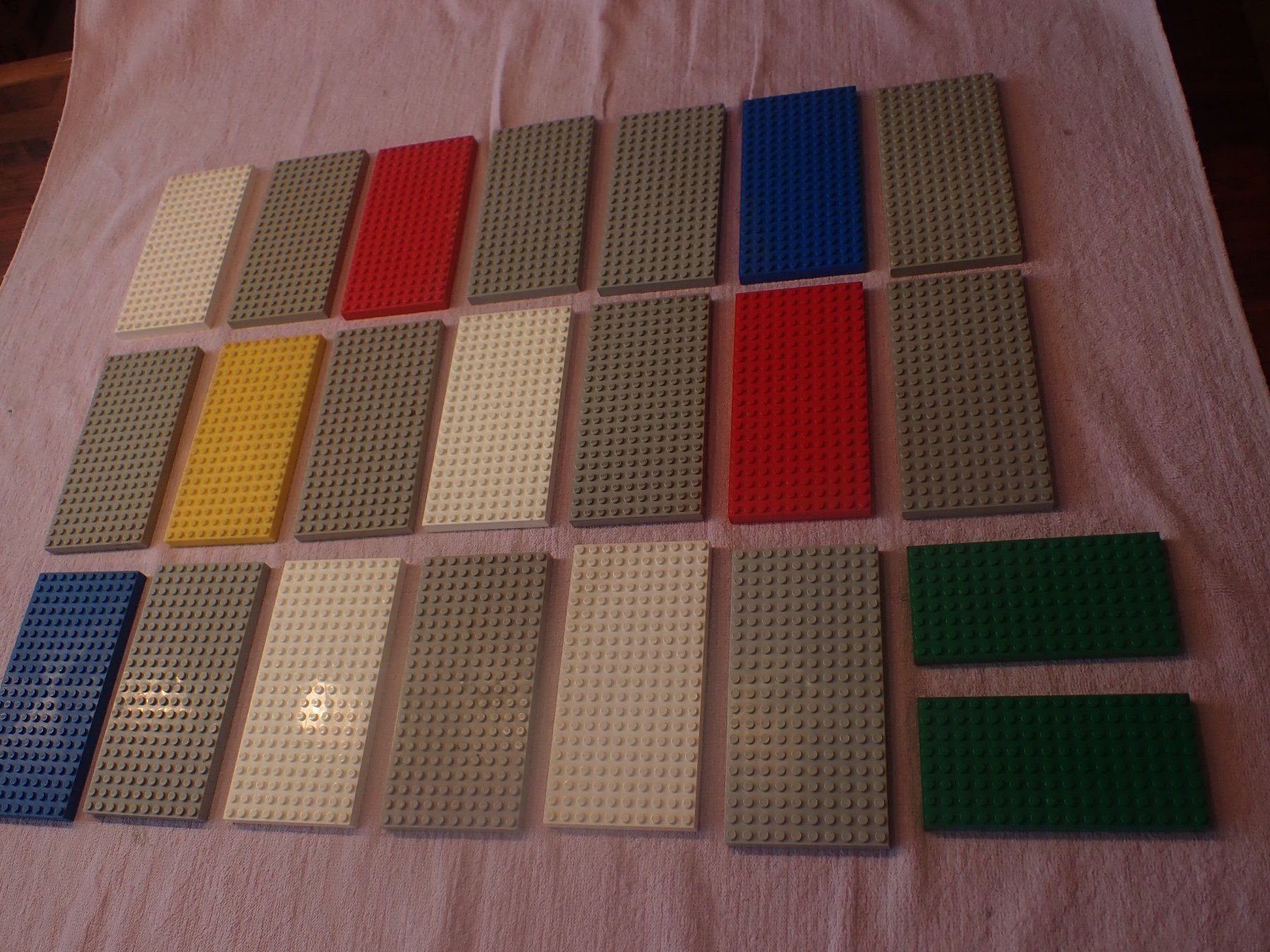 Lego Jeux de construction: 22 dicke Platten von LEGO System – D'occasion à Geroldswil par boy5toy 9