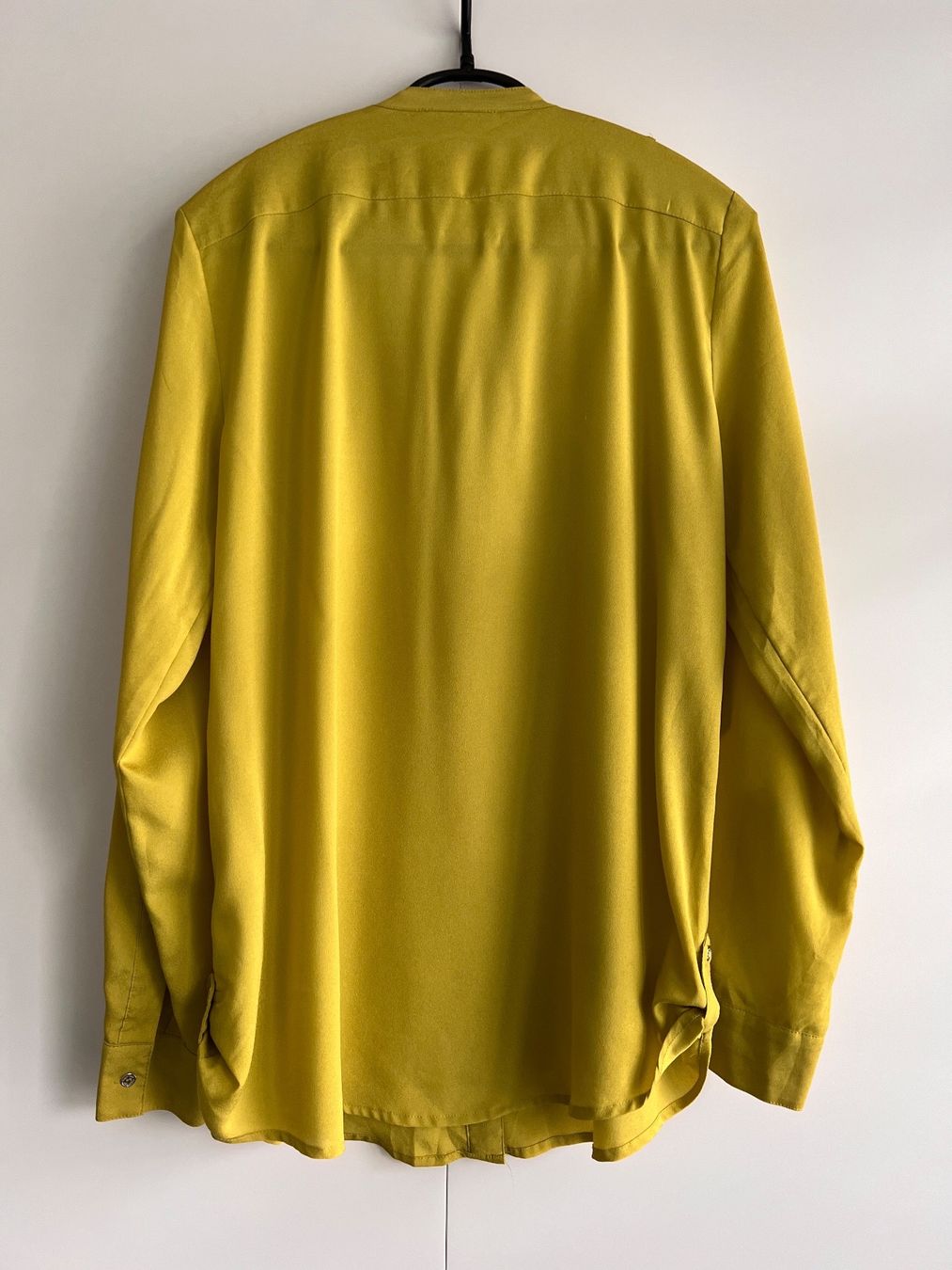Calvin Klein Camicette: Calvin Klein Bluse – Usato da Zürich venduto da Cdefinitiv 2