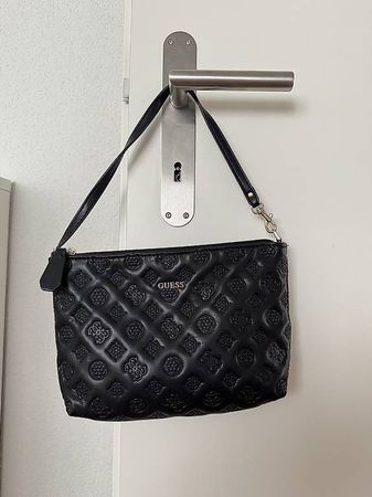 GUESS TASCHE zu verkaufen