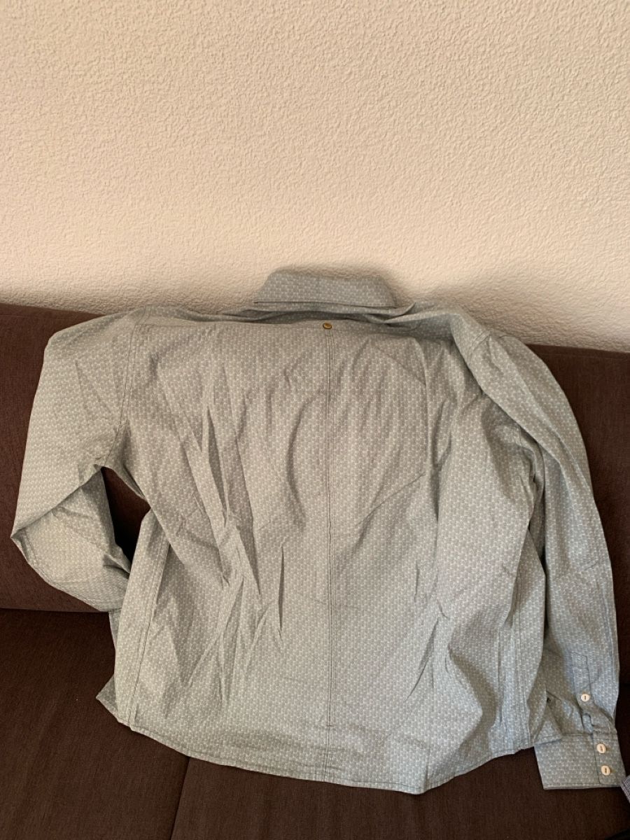 Camicie: Men's long-sleeve shirt, light grey, size M – Usato da Zürich venduto da cgi_p6xv 1