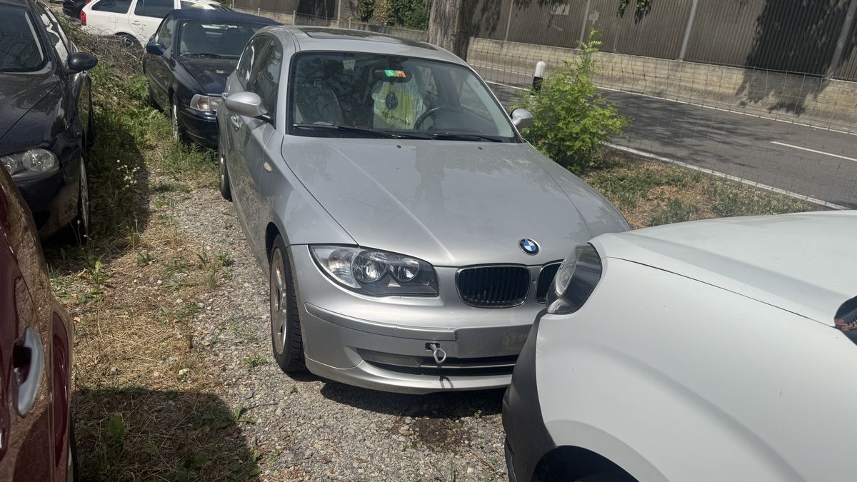 BMW Automobili: BMW 118d  – Usato da Bad Zurzach venduto da Nur.K