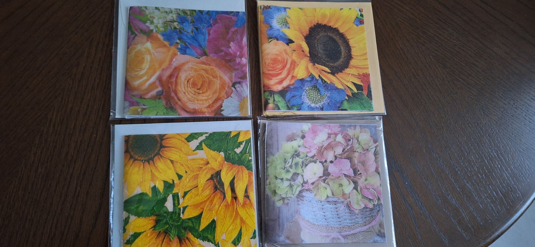 Karten: 4 Blumenkarten neu – Neu (gemäss Beschreibung) aus Schwyz von cla_8w6t