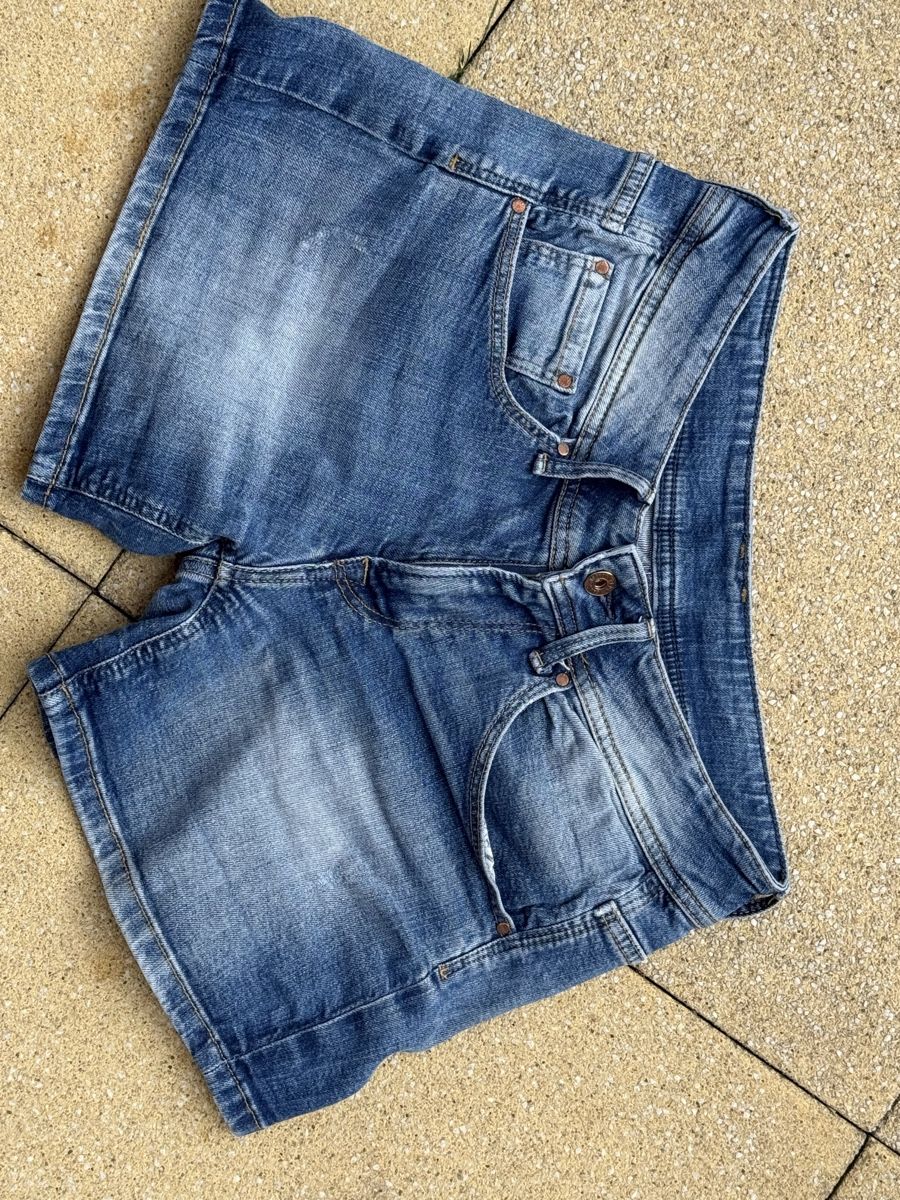 Jeans: Short Pépé Jeans  – D'occasion à Lausanne 26 par bcavogel