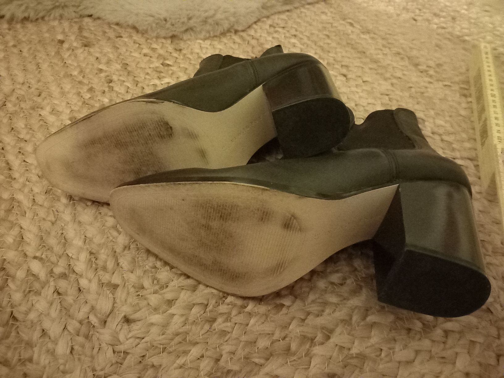 Zara Damenschuhe: ZARA, LEDER, STEFELETTE, SCHWARZ – Gebraucht aus Wanzwil von lonelybeachhouse 4