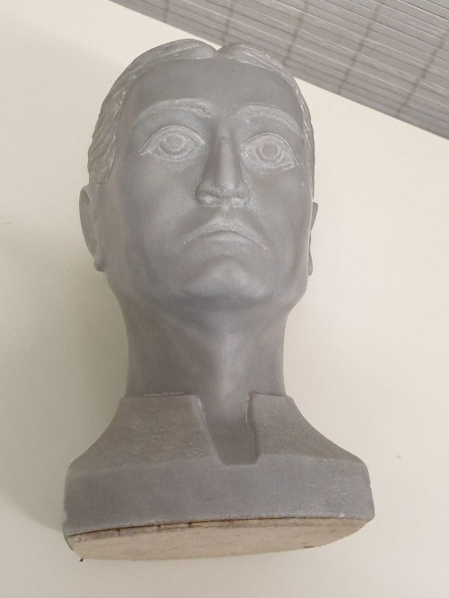 Skulpturen & Statuen: Skulptur Büste signiert – Gebraucht aus Emmen von magelan 7