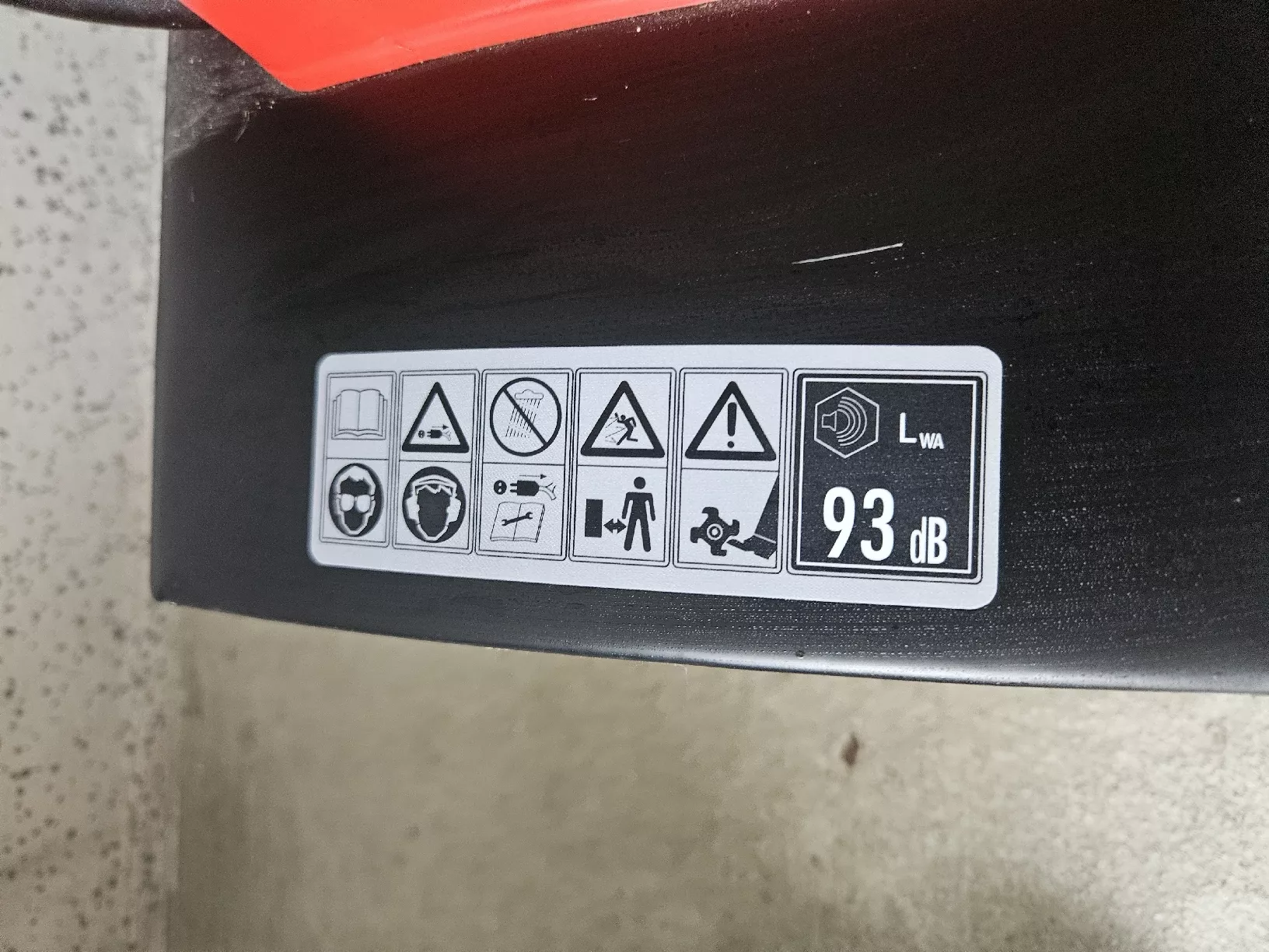 Einhell Tutte le macchine: Elektro Bodenhacke Einhell – Usato da Weinfelden venduto da chanceiv 2