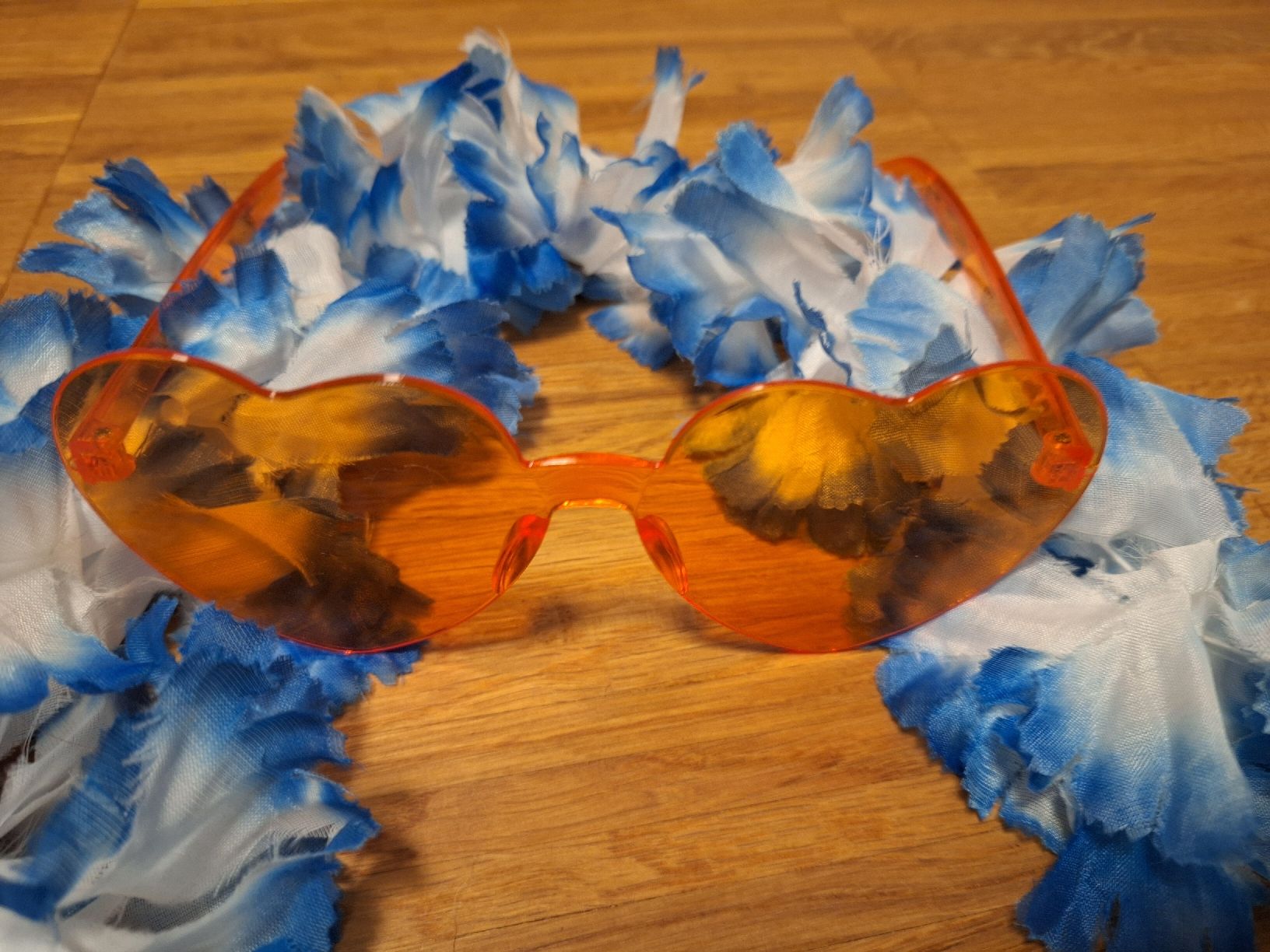 Costumi: Hawaii Kostüm, Brille, Blumenschmuck – Nuovo (secondo la descrizione) da Regensdorf venduto da Schmim 1