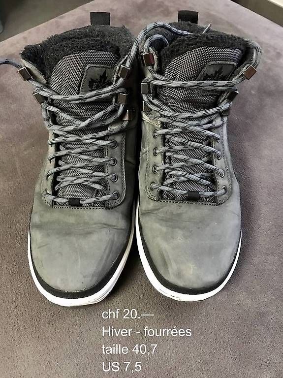 Scarpe per ragazzi: Baskets Fourrées T 40,5 – Usato da Cheseaux-Lausanne venduto da Fannelle01