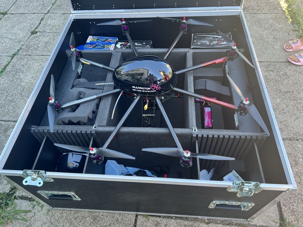 RC Kits de montage: Komplettset: Multirotor G4 Oktokopter mit viele Zubehör – D'occasion à Illnau-Effretikon par brockischweiz 9