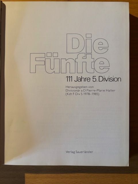 Libri: Buch: 111 Jahre 5. Division – Usato da Seon venduto da retep012 9