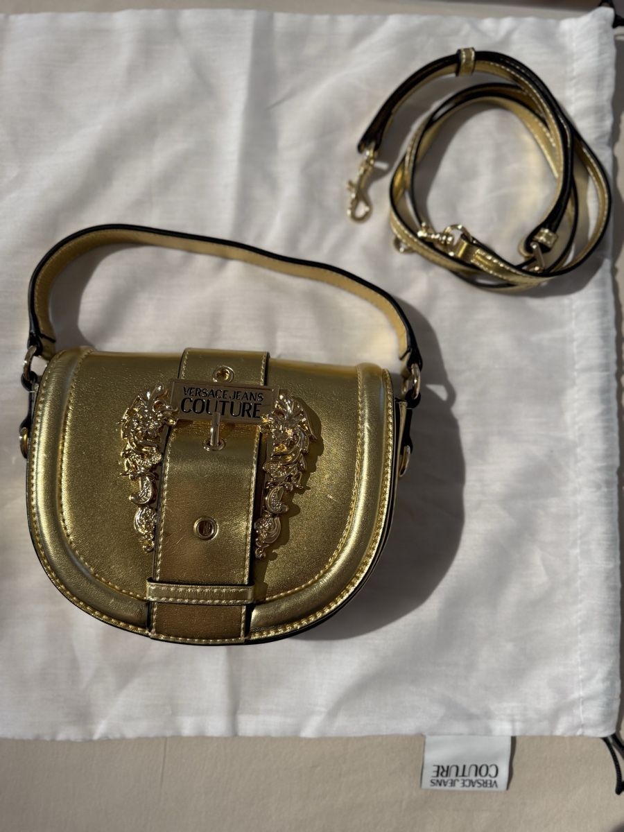 Versace Borse da donna: Versace Goldene Tasche – Usato da Schlieren venduto da ana_ribeiro19 1