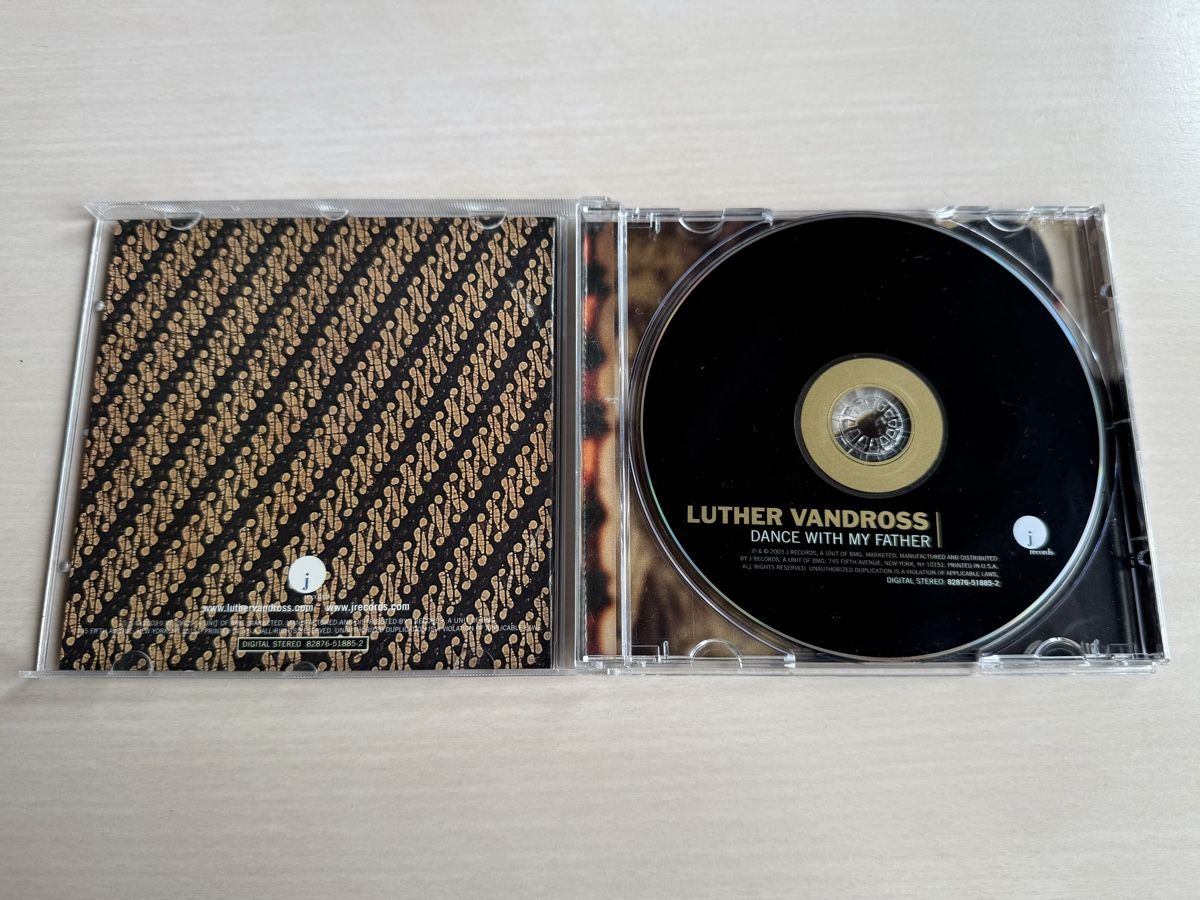 CD: Luther Vandross - Dance With My Father CD – Usato da Oberried Brienz venduto da Chyara 2