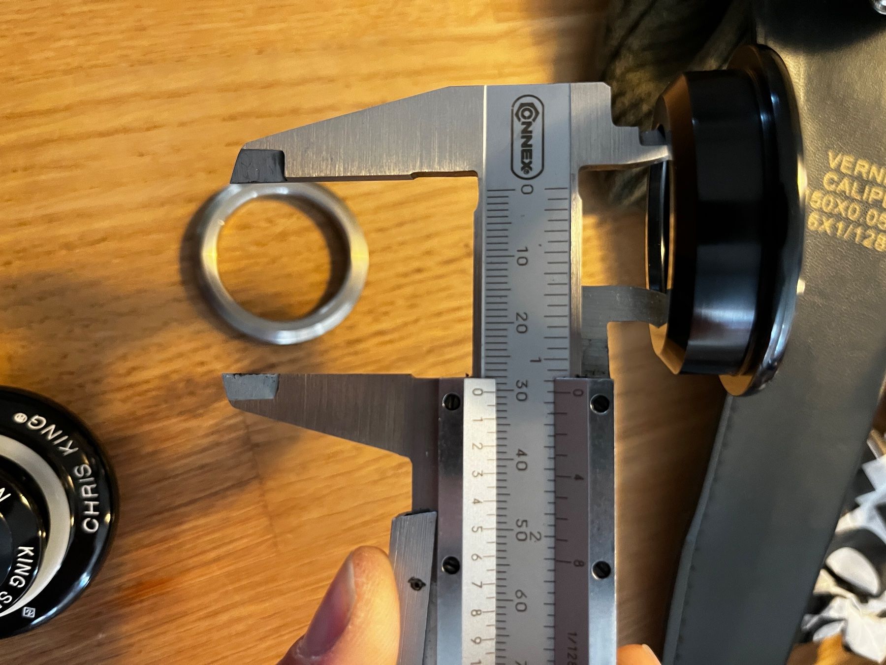 Pezzi di ricambio: Chris King InSet Tapered 1.5 Headset NEW – Nuovo e nell'imballaggio originale da Zürich venduto da SeeJayS 3