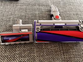 2 neue Dyson V7 Bürsten