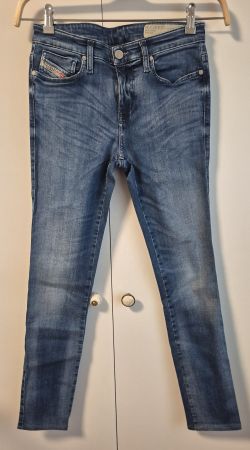 DIESEL  🖤  jeans SKINEE  💙  size 27/32 ( Gr. 36 )