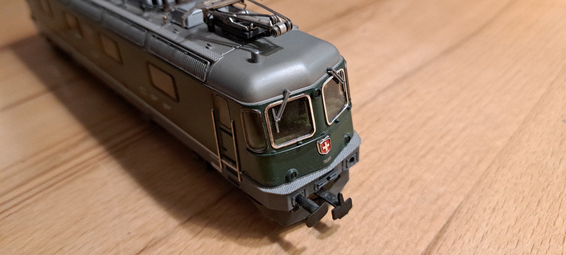 Hag Modellini di ferrovie: Hag SBB Re6/6    Gleichstrom – Difettoso da Urdorf venduto da Canyamel1 6