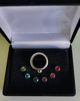 Silberring mit wechselbaren Steinen