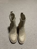 Helle Boots Gr. 40 mit Absatz