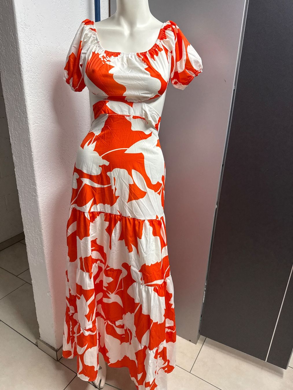 Vestiti: KLEID gr S 100% Polyester – Usato da Birr venduto da WalkyriaM