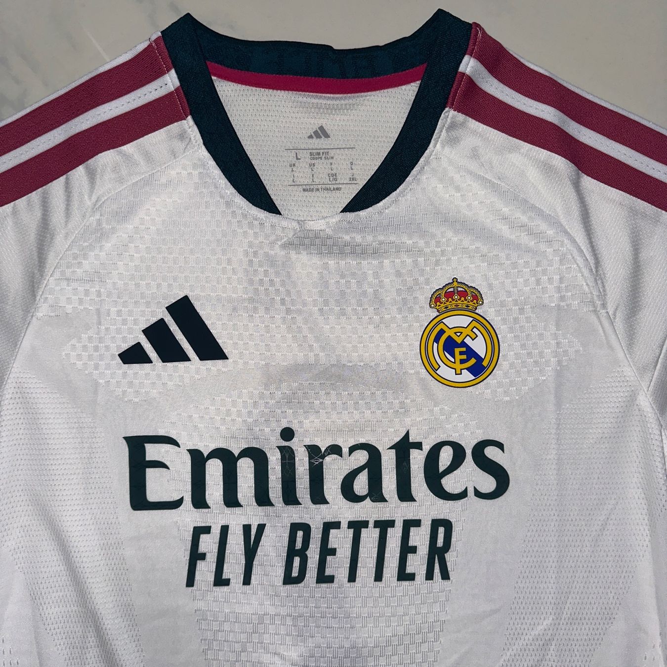 Real Madrid Maillots de corps & Pantalons: Real Madrid Vini Jr. Player Version Trikot Grösse L – Neuf (Voir description) à Liestal par tha_dg6j 2