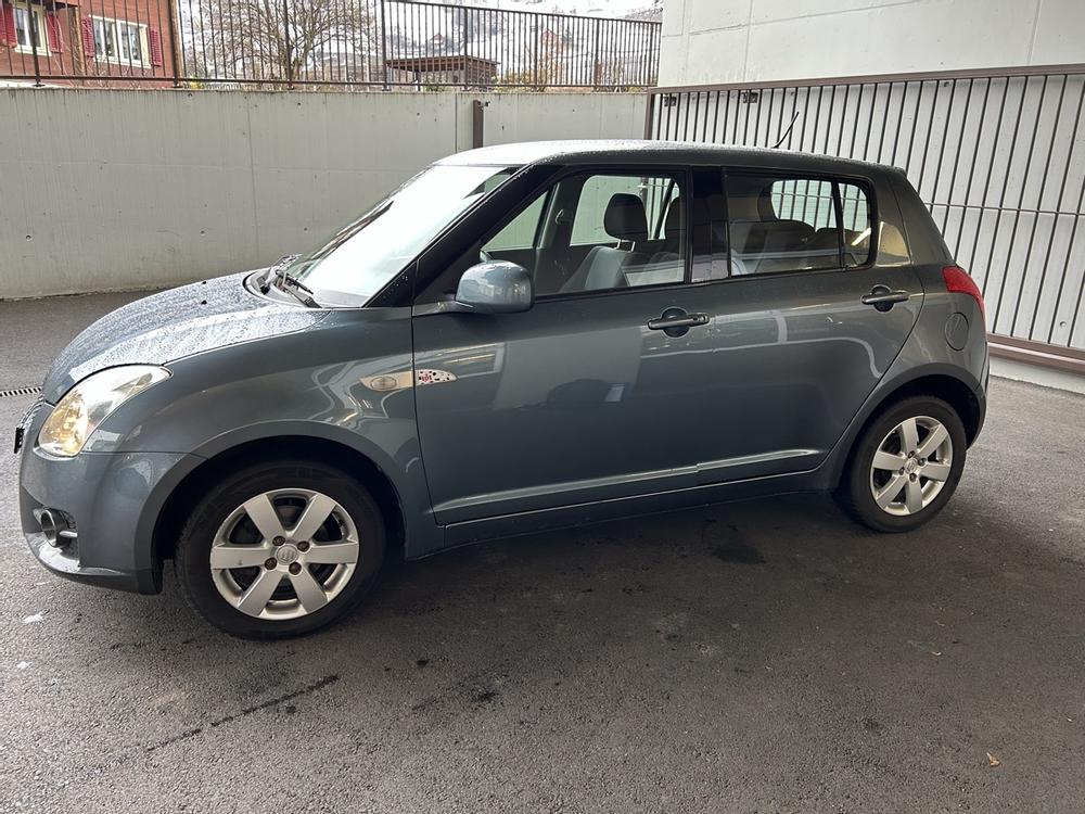 Suzuki Swift 1.3 16V Piz Sulai 4x4