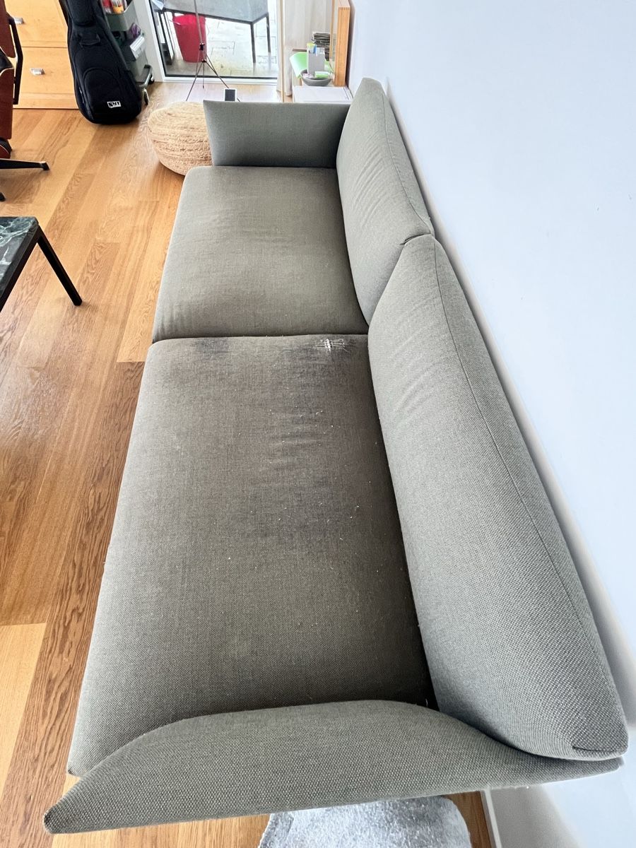 Muuto Divani: Muuto Sofa 3er Outline – Usato da Bellach venduto da jba03 3