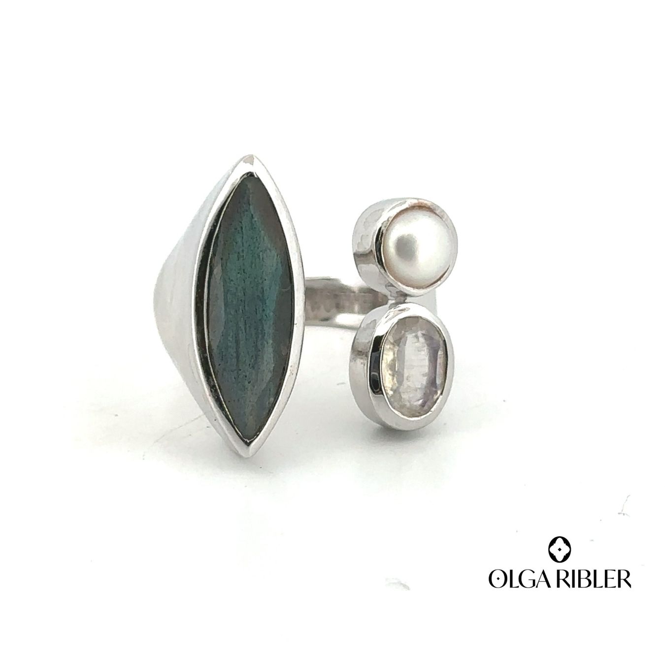 Olga Ribler Anelli: Offener Ring mit 3 Steine Grösse 54 – Nuovo (secondo la descrizione) da Luzern venduto da Schmuckoutlet 3