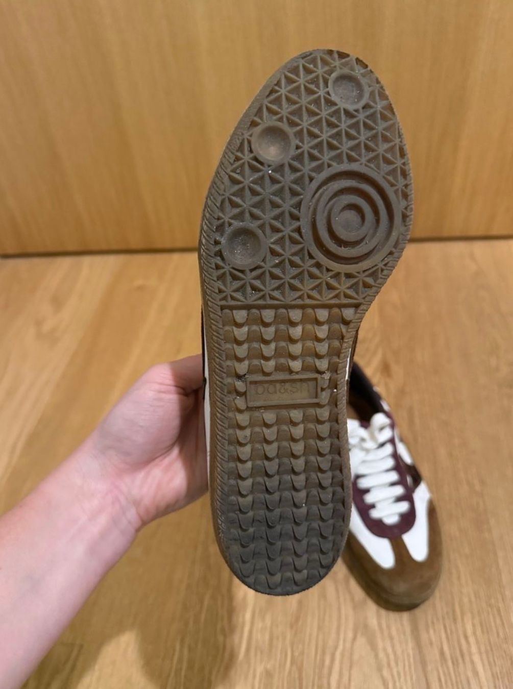 Ba&Sh Chaussures femmes: Ba&sh Suede Sneaker – D'occasion à Bern par Moret 1